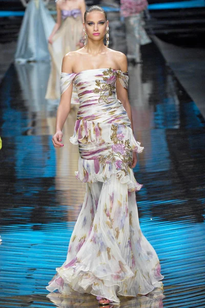 Look 54